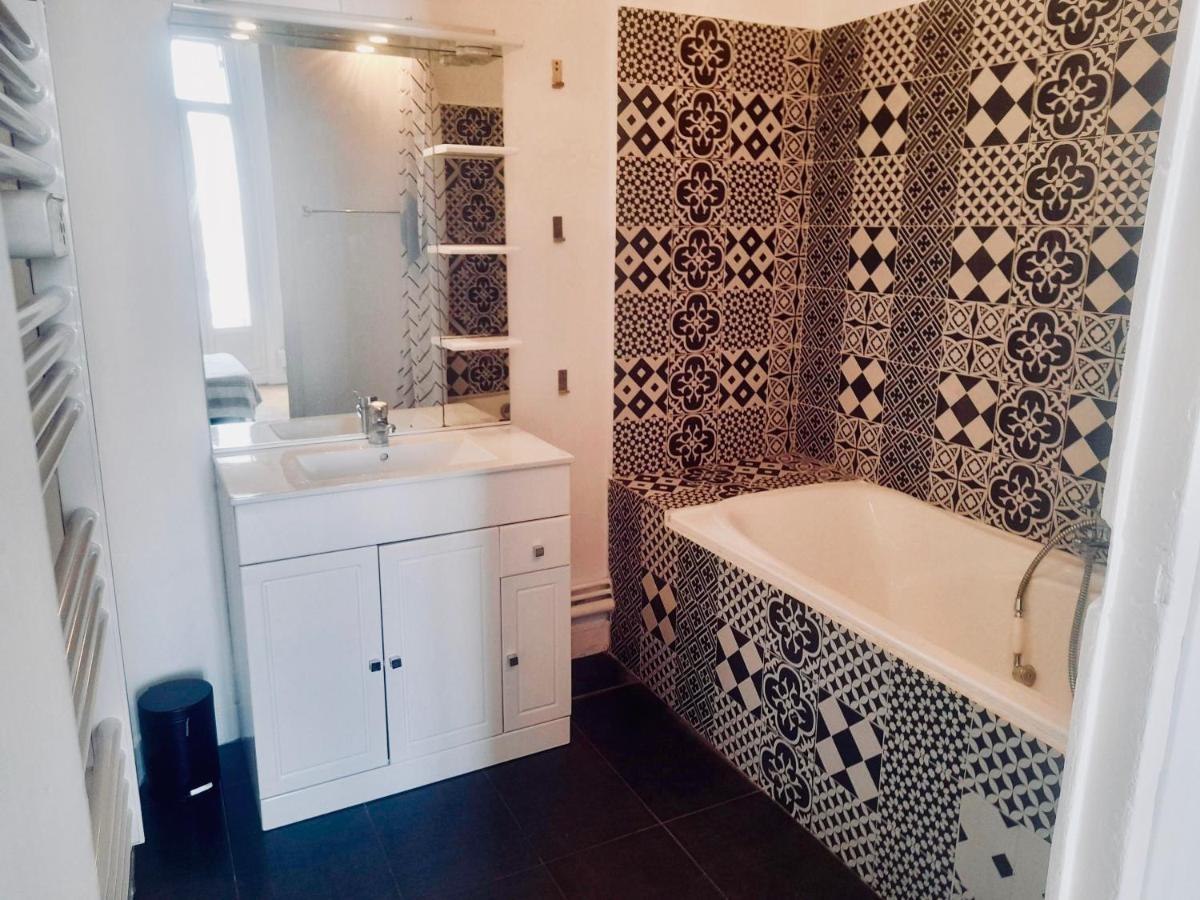 Spacieux Et Lumineux Appartement Vue Mer Joliette Marseille Ngoại thất bức ảnh