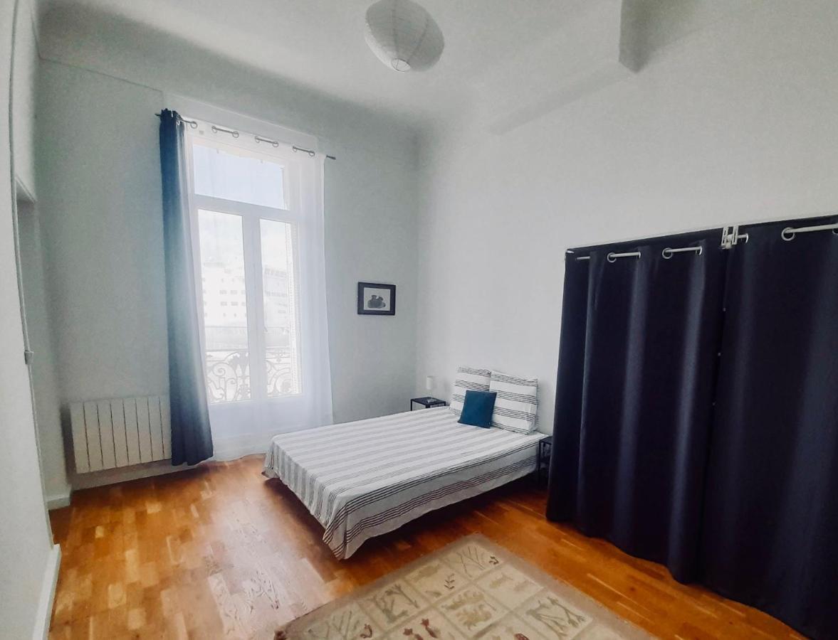Spacieux Et Lumineux Appartement Vue Mer Joliette Marseille Ngoại thất bức ảnh