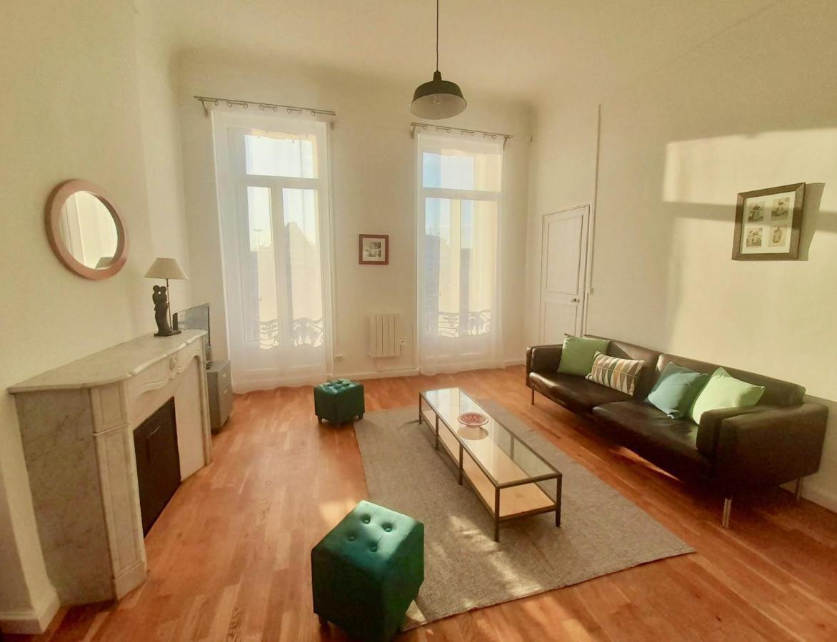 Spacieux Et Lumineux Appartement Vue Mer Joliette Marseille Ngoại thất bức ảnh